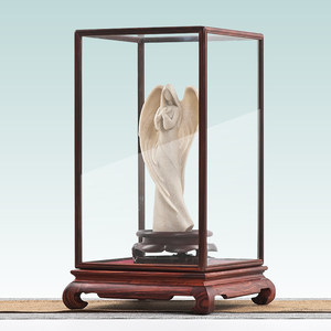 工艺品的隐形守护者 防尘玻璃罩选购指南与市场价格分析